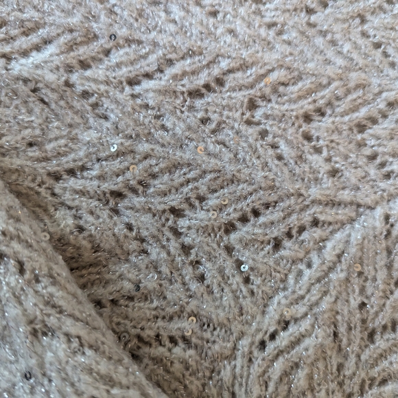 Talbot's Silver Pointelle Knit Sweater w/Silver threads and Sequins Plus 1X EUC - Picture 5 of 7